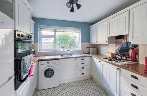 Dorking Cottage | 2 bedroom accommodation in Dorking