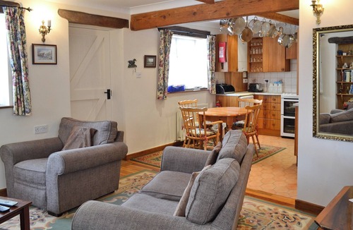 Fairford Cottage | 2 bedroom accommodation in Fairford