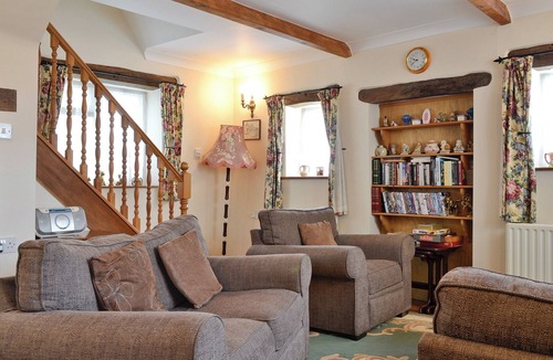 Fairford Cottage | 2 bedroom accommodation in Fairford