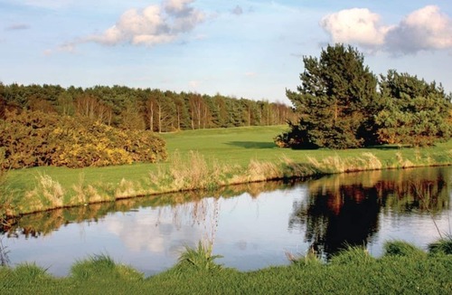 Hopton Cabin | 2 bedroom accommodation in Fritton