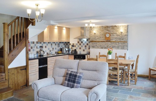 Glandyfi Cottage | 2 bedroom accommodation in Devil&rsquo;s Bridge, near Aberystwyth