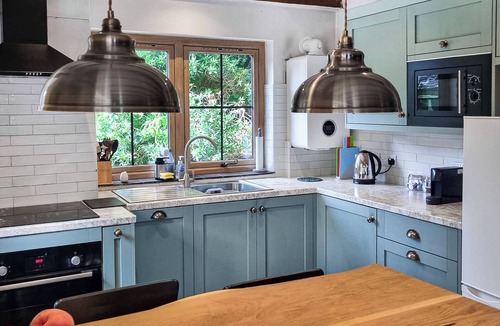 Glandyfi Cottage | 2 bedroom accommodation in Pontrhydygroes, Devils Bridge