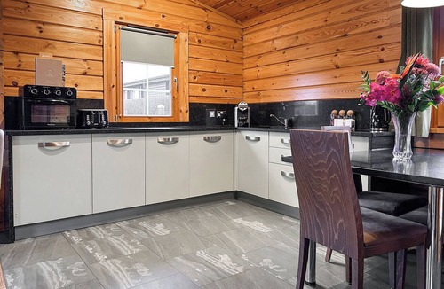 Bishopton Apartment | 2 bedroom accommodation in Glasgow