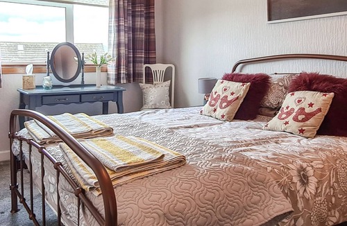 Gourock Cottage | 2 bedroom accommodation in Gourock