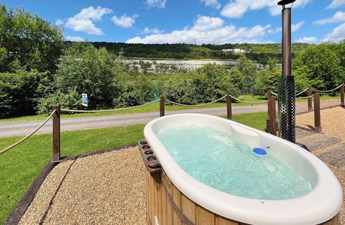 Eccles Ski Chalet | 2 bedroom accommodation in Halling