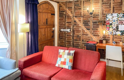 Old Town Hastings Cottage | 2 bedroom accommodation in Hastings