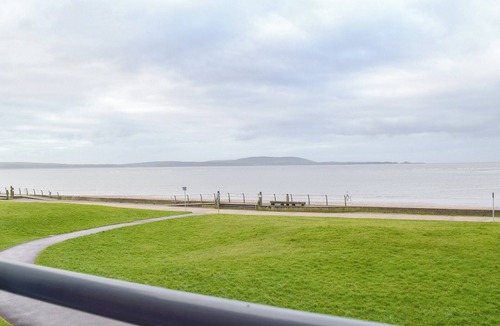 Llanelli Cottage | 2 bedroom accommodation in Llanelli