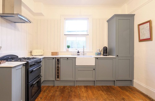 Malvern Cottage | 2 bedroom accommodation in Malvern