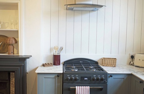 Malvern Cottage | 2 bedroom accommodation in Malvern