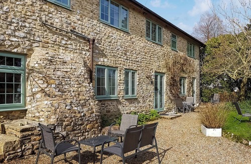 Axminster Cottage | 2 bedroom accommodation in Membury