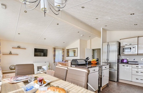 Saltash Cabin | 2 bedroom accommodation in Notter Bridge, Saltash