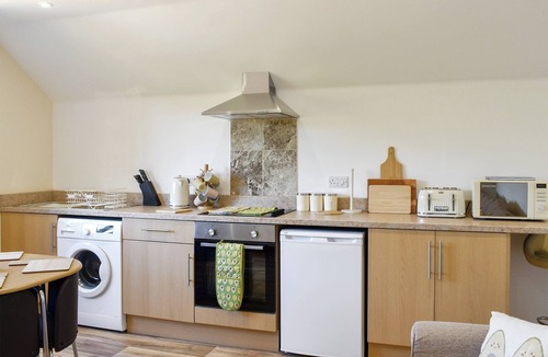 Apse Heath Cottage | 2 bedroom accommodation in Sandown