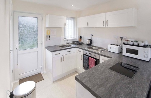 Nettlestone Cottage | 2 bedroom accommodation in Seaview