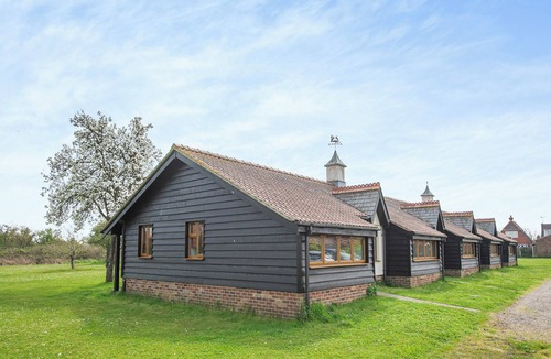 Brightlingsea Cottage | 2 bedroom accommodation in St Osyth