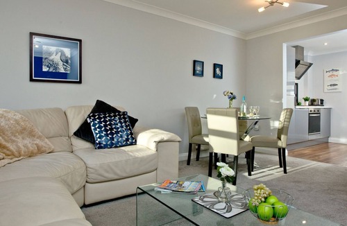 Torquay City Centre Cabin | 2 bedroom accommodation in Torquay