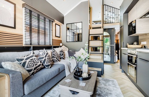 Chirk Cottage | 2 bedroom accommodation in Chirk, near Llangollen