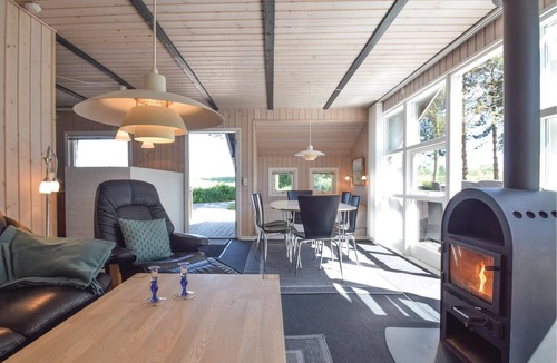 Nordenbro Vesteregn House | 2 bedroom accommodation in Humble