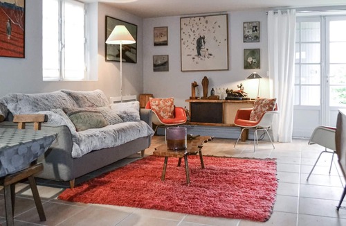 Leognan House | 2 bedroom accommodation in Léognan