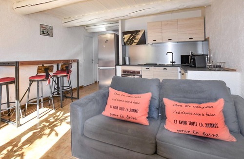 Rustrel Apartment | 2 bedroom accommodation in Rustrel