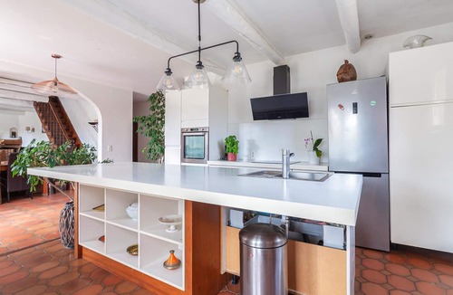 Vedene House | 2 bedroom accommodation in Vedène
