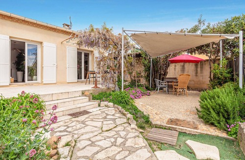 Vedene House | 2 bedroom accommodation in Vedène