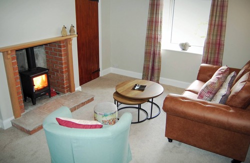Annan Cottage | 2 bedroom accommodation in Annan