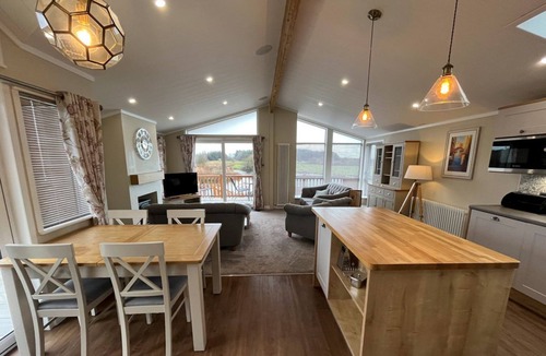 Annan Cabin | 2 bedroom accommodation in Annan