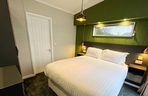 Annan Cabin | 2 bedroom accommodation in Annan