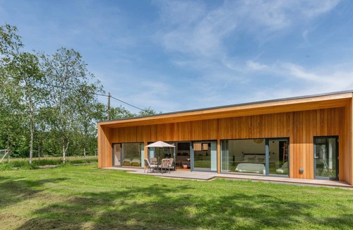 Beckley Cabin | 2 bedroom accommodation in Beckly