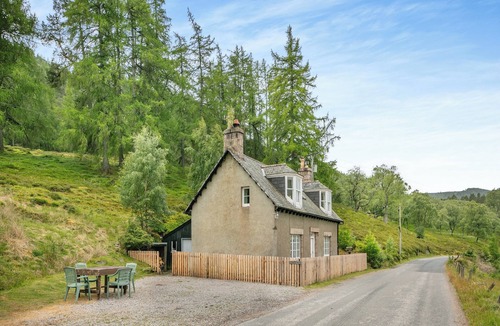 Ballater Cottage | 2 bedroom accommodation in Braemar