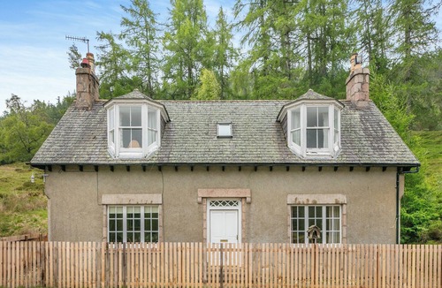 Ballater Cottage | 2 bedroom accommodation in Braemar