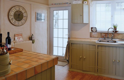 Brixham Cottage | 2 bedroom accommodation in Brixham