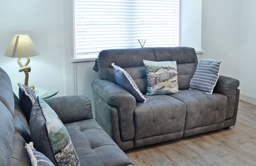 Girvan Cottage | 2 bedroom accommodation in Girvan