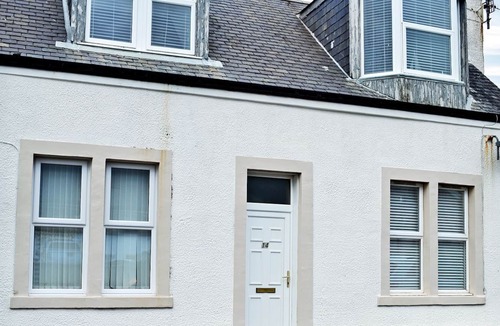 Girvan Cottage | 2 bedroom accommodation in Girvan