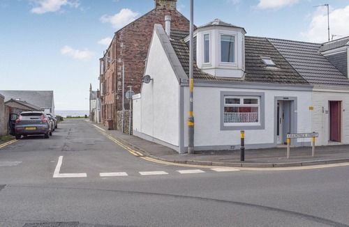 Girvan Cottage | 2 bedroom accommodation in Girvan