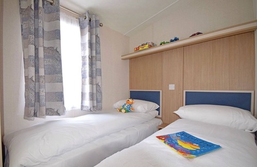 Hamble-le-Rice House | 2 bedroom accommodation in Hamble