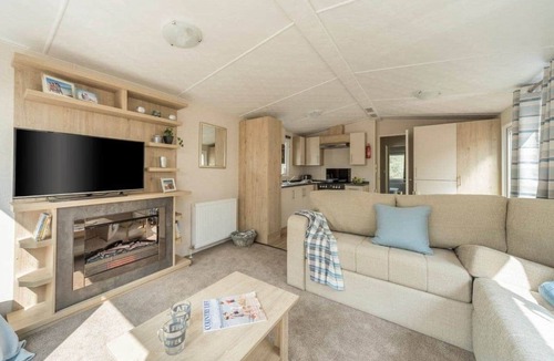 Hamble-le-Rice House | 2 bedroom accommodation in Hamble