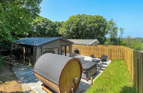 Leedstown Ski Chalet | 2 bedroom accommodation in Hayle