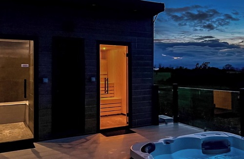 Low Gate Ski Chalet | 2 bedroom accommodation in Hexham