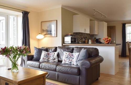 Rumbling Bridge Cottage | 2 bedroom accommodation in Kinross