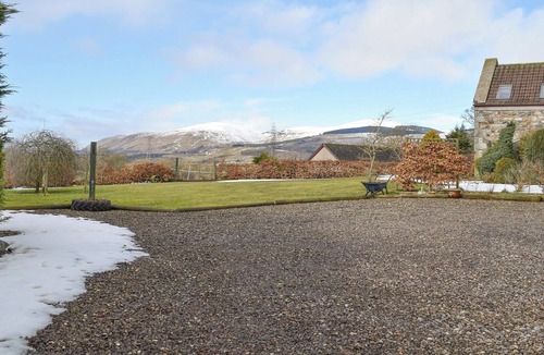 Rumbling Bridge Cottage | 2 bedroom accommodation in Kinross