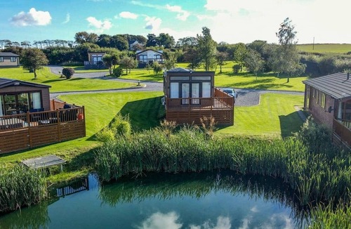 Llansantffraed Ski Chalet | 2 bedroom accommodation in Llanon