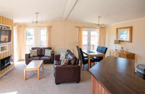 Llanrhystud Cabin | 2 bedroom accommodation in Llanrhystud, Cardiganshire
