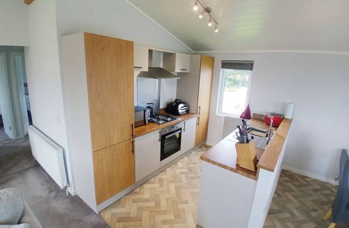 Llansantffraed Ski Chalet | 2 bedroom accommodation in Llanon