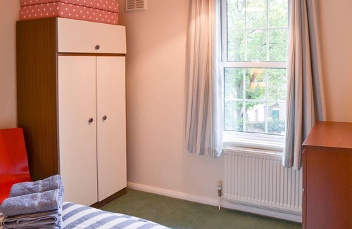 Blackheath Cottage | 2 bedroom accommodation in Blackheath, London