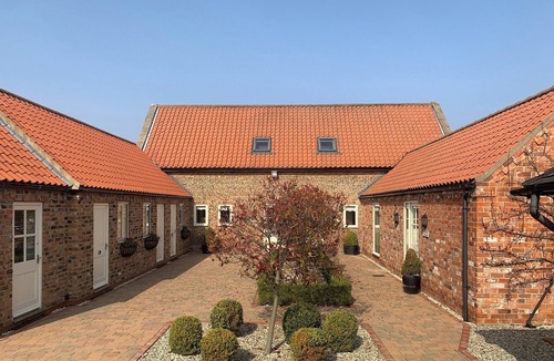 North Somercotes Cottage | 2 bedroom accommodation in North Somercotes, Mabelthorpe