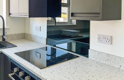 St Lawrence Apartment | 2 bedroom accommodation in Maldon