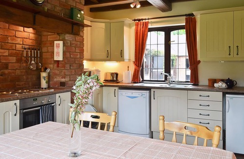 Cradley Cottage | 2 bedroom accommodation in Cradley, Malvern