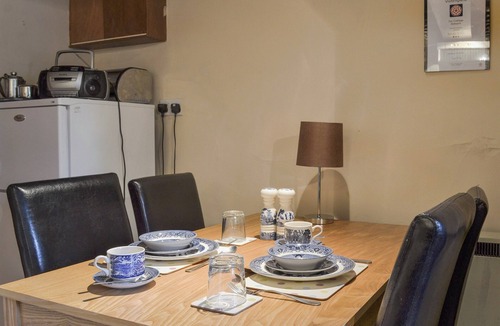Matlock Cottage | 2 bedroom accommodation in Aldwark, near Matlock