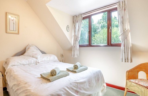 Newent Cottage | 2 bedroom accommodation in Newent